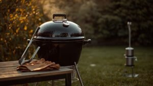 Mehr über den Artikel erfahren Grillsicherheit: So wird der Grillabend nicht zum Feuerwehreinsatz